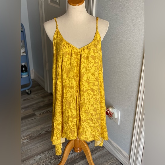 Arizona Sleeveless Tropical Floral Dress - Picture 5 of 6